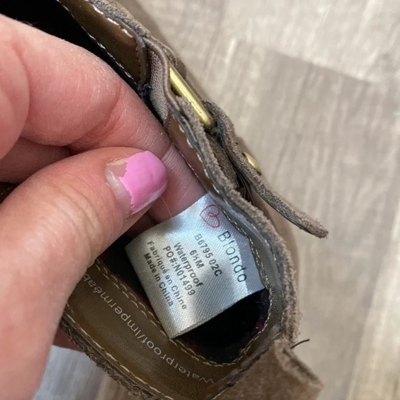 Blondo Ankle Bootie Waterproof Buckle Brown size 6.5 - Picture 7 of 11